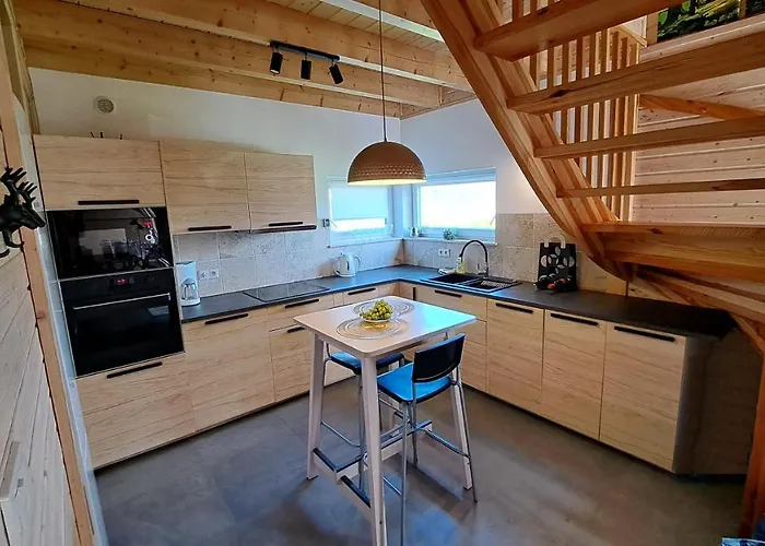 度假居 Niebieskie Drzwi 科帕利诺